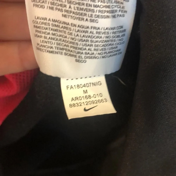 Nike Dri Fit Kids sweatshirt - Picture 10 of 11